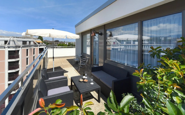 Home Swiss Hotel