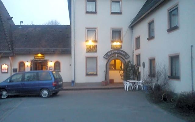 Hotel-Restaurant Hellmann