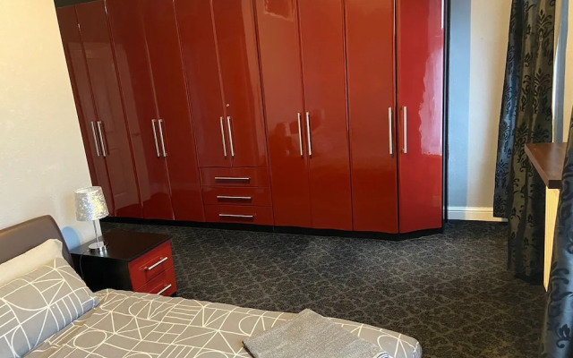 St Pauls Rd - Townhouse Accommodation