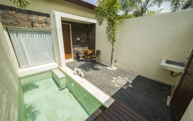 Airy Premier Renon Tukad Citarum LC1 Bali