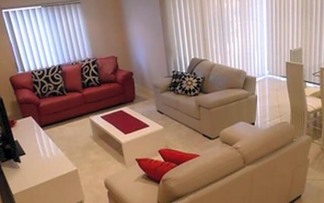 Michelles Garden Apartments Adelaide