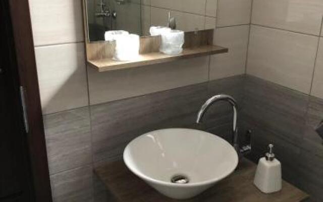 Kovács Hotel Superior