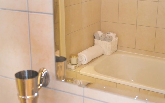 Beautiful Modern Apartment  3BDR E3