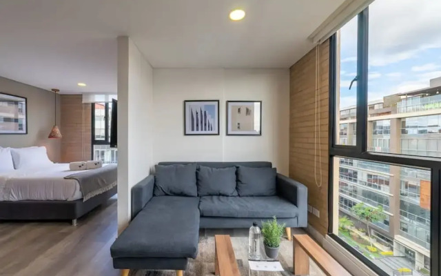 w Classy Loft in Pasadena