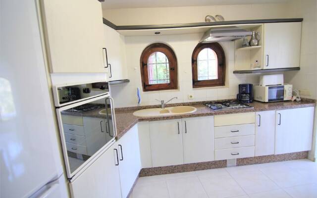 Maryvilla 1056