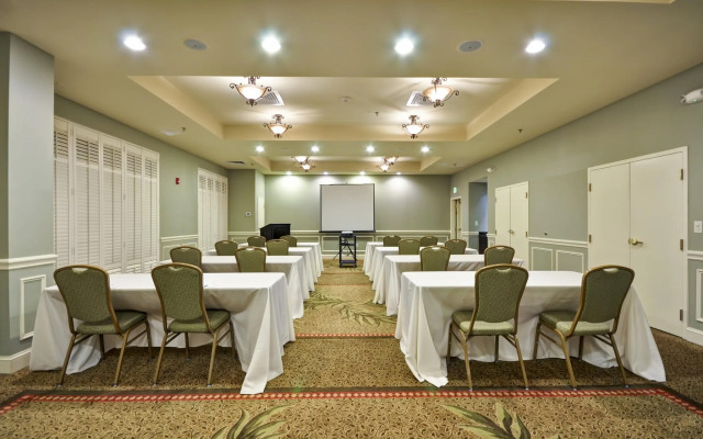 Hampton Inn & Suites North Charleston-University Blvd