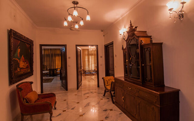Hotel Africa Avenue Anand Lok