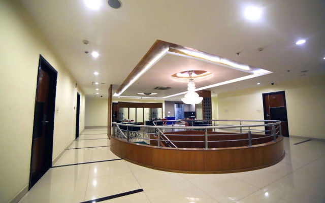 FabHotel Majestica Inn Hitech City