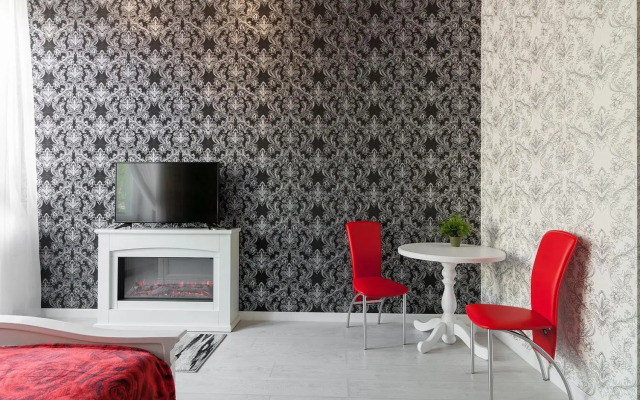 Apartment on Dudayeva 17