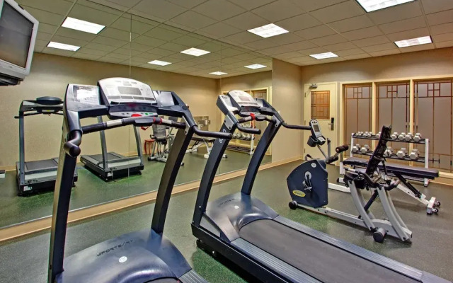 Holiday Inn Express & Suites Medicine Hat Transcanada Hwy 1, An Ihg Hotel