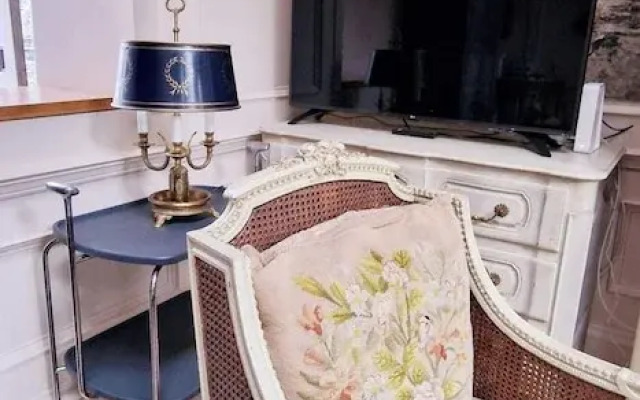 118 A Perfect Blend of Charm and Luxury