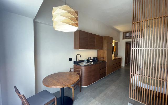 Hive Cancun by G Hotels