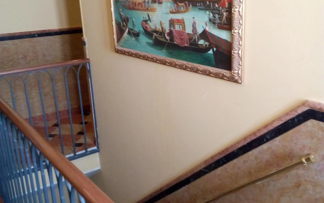 Hotel Diana
