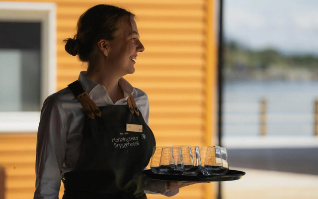 Henningsvaer Bryggehotell By Classic Norway Hotels