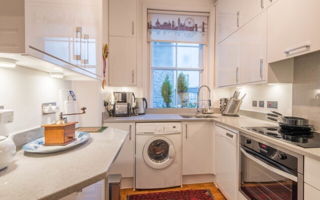 Outstanding Oxford Circus Home