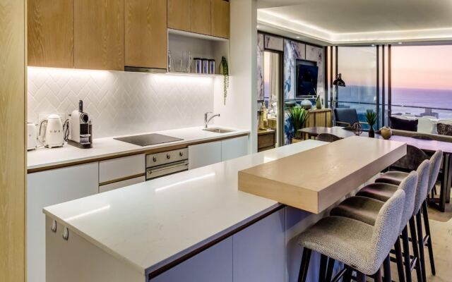 Penthouse in Sea Point With Unbelievable Views Attique Vue