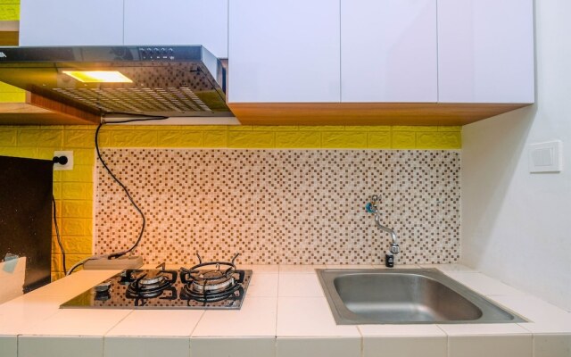 Cozy Studio with Bunk Bed at Dave Apartment near UI