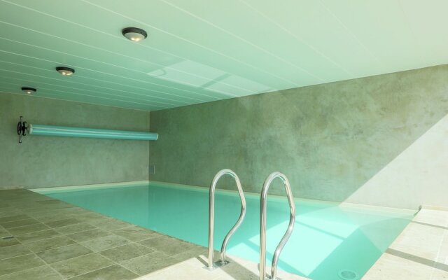 Splendid Holiday Home in Nadrin With Infrared Sauna & Heated Pool