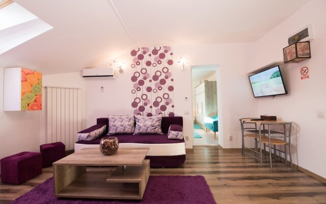 City Center Queen Apartment