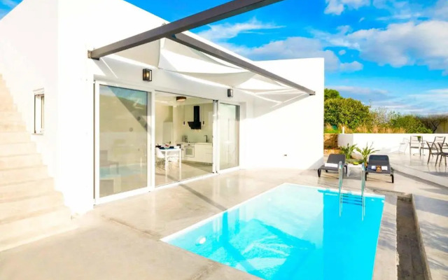 Villa Paradiso Tessera