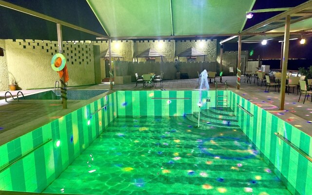 Royal Beach Hotel
