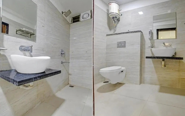 OYO Flagship 70333 Shree Saiji Palace