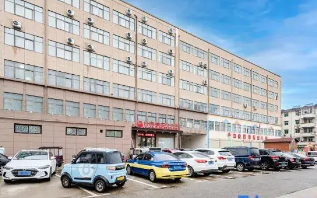 GreenTree Shell Hotel (Luohe Yancheng District Zhongyuan Road)