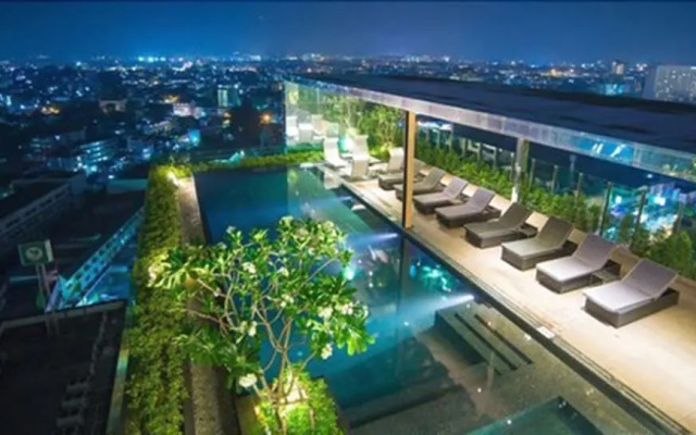 The Astra Luxury Suit condo