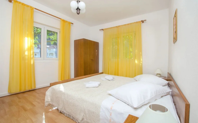 Apartments and Rooms Stjepan
