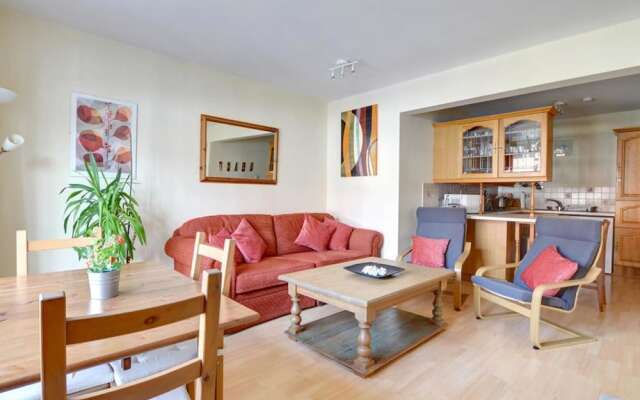 Lovely Apartment in Cranbrook With Serene View