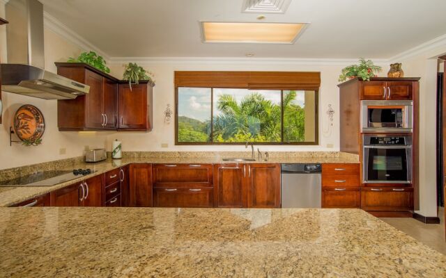Ocean view condo Reserva Conchal A30
