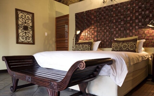 Izapa Bush And Game Lodge