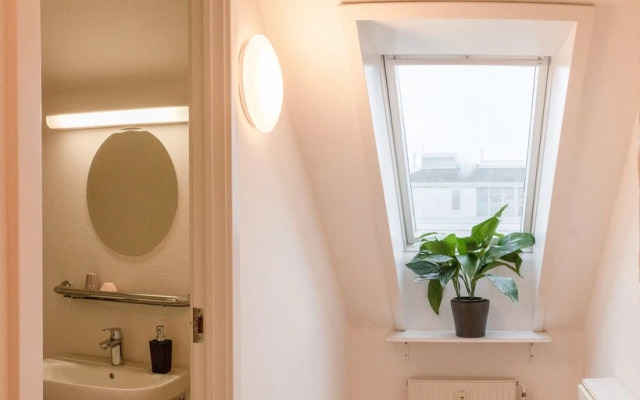 Sanders Canal - Chic 2-bdr Apt in Arhus Center