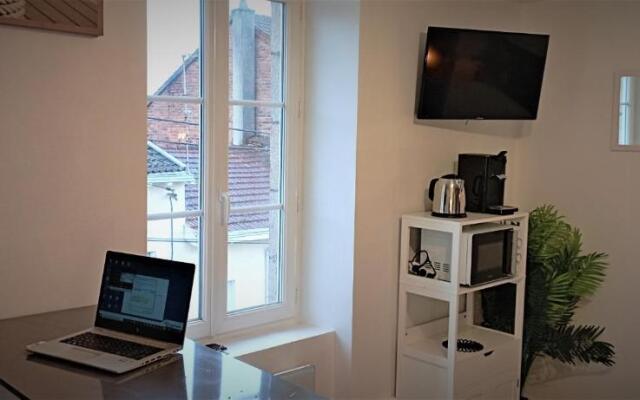 STUDIO 12 calme à Valadon