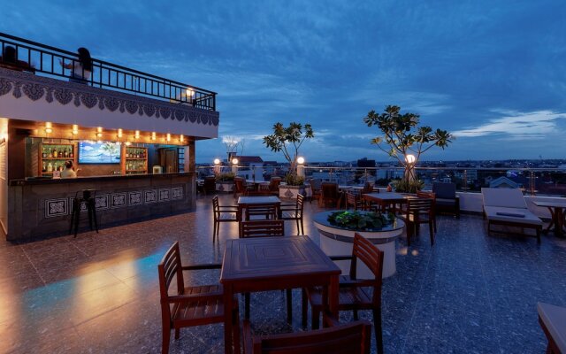 Two Seasons Siem Reap Hotel