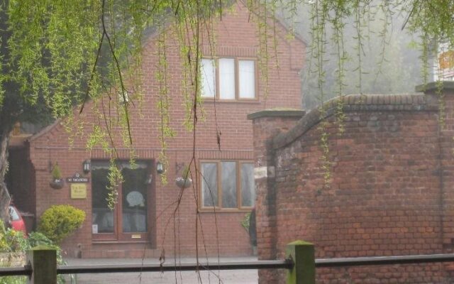 Yew Tree Guest House