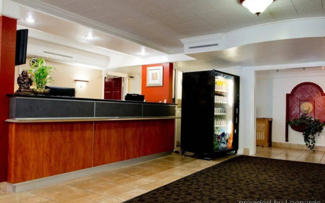 Red Roof Inn North Dallas - Park Central