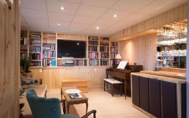 MeHomeBy Bed and Breakfast