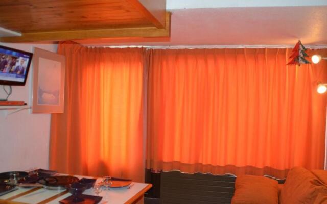 Appartement Les Menuires, 1 pièce, 3 personnes - FR-1-452-152