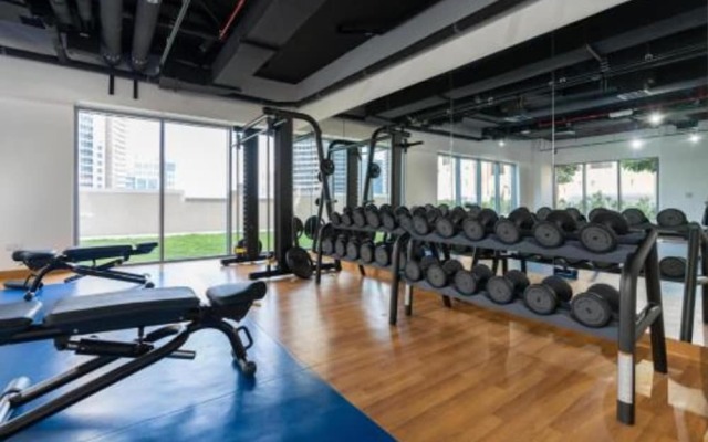 Maison Privee - Classy Apt w/ Terrace & Direct Burj Khalifa Views