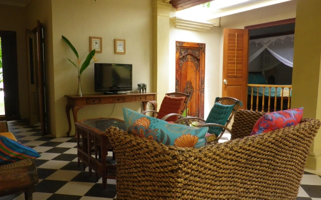 Villa Papaya