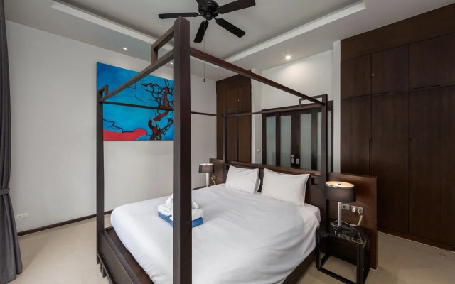 Villa Aru by Tropiclook: Onyx style Nai Harn beach
