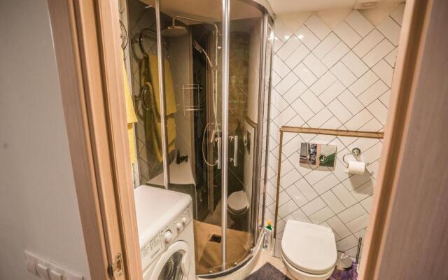 Kyiv Art Apartment