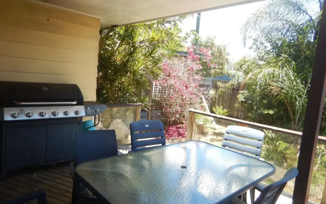 Relaxing House By The Bay With Sun Year Round