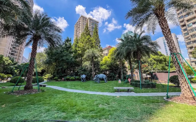 Tyms  3BR 2BA Apt Near Metro