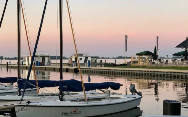 Houseboat - Sneekermeer