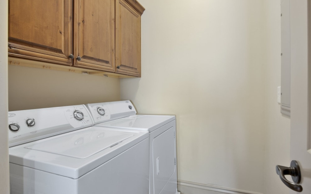 Sierra Sky Patio w/ Fireplace