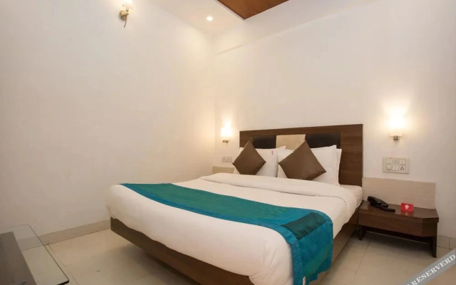 OYO Rooms Near Poonam Chowk