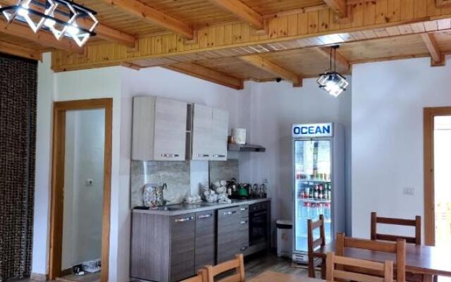 Bujtina Tinari Theth