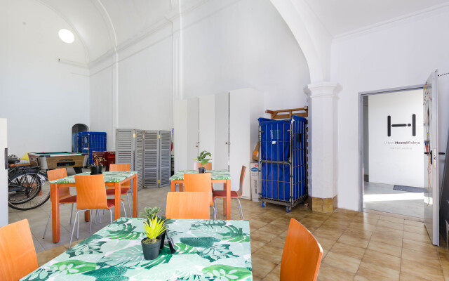 Urban Hostel Palma Albergue Juvenil